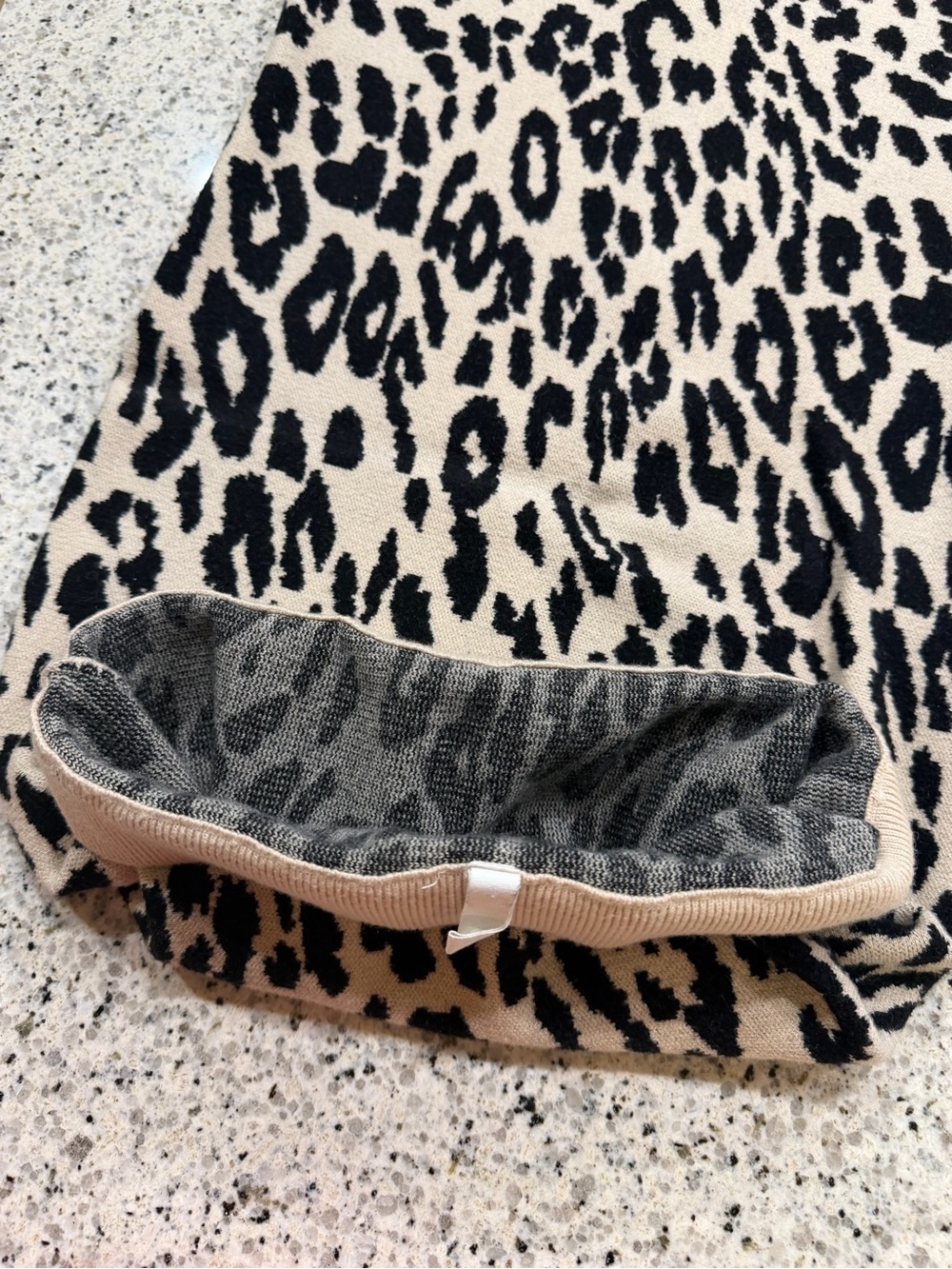 Wishlist Leopard |S| Skirt in Beige and Black - Picture 5 of 7